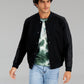 E agora esta jaqueta bomber raglan masculina preta tamanho extragrande