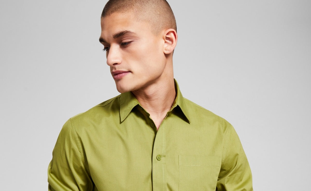E agora esta camisa masculina de popeline de manga comprida com botões, verde, tamanho extragrande