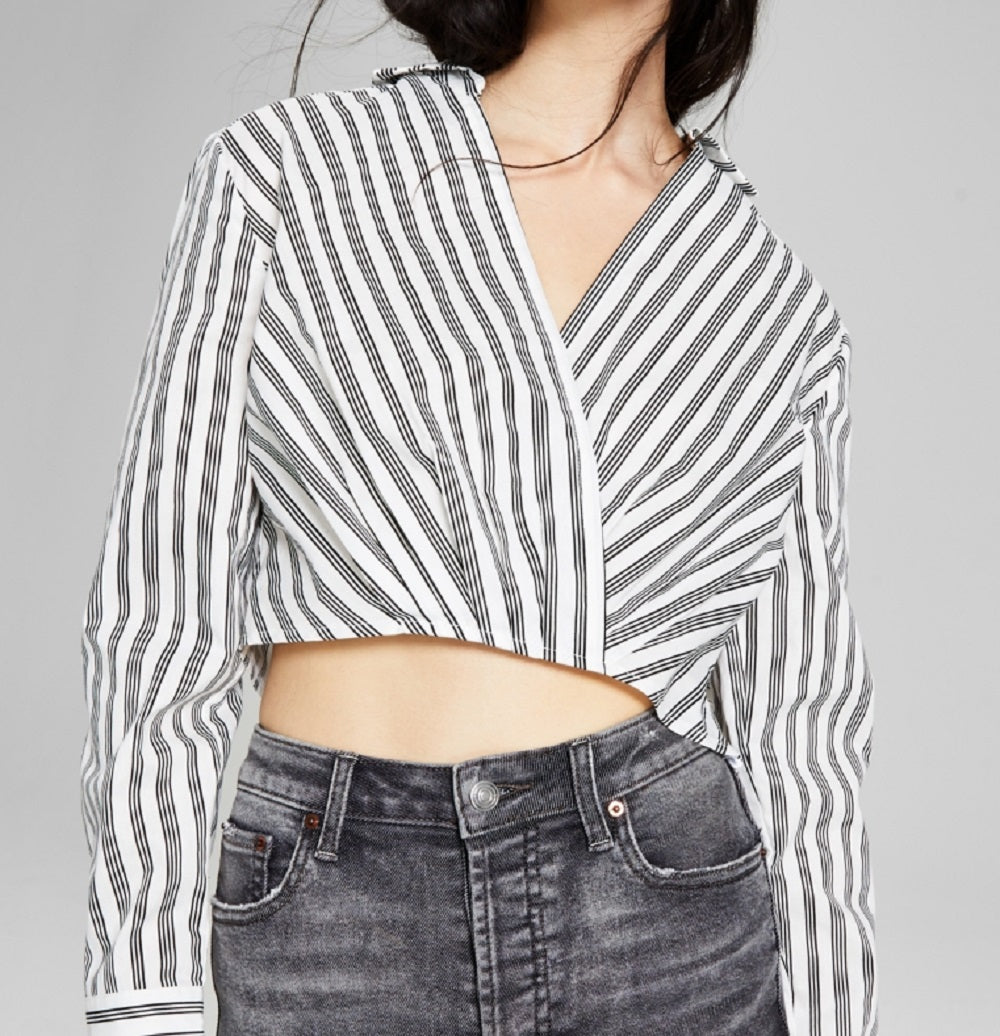 E agora este top curto feminino de algodão sintético, branco, tamanho XX-G