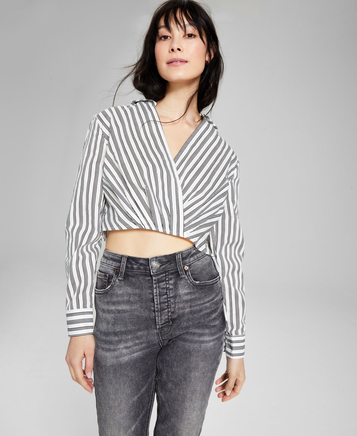 E agora este top curto feminino de algodão sintético, branco, tamanho XX-G