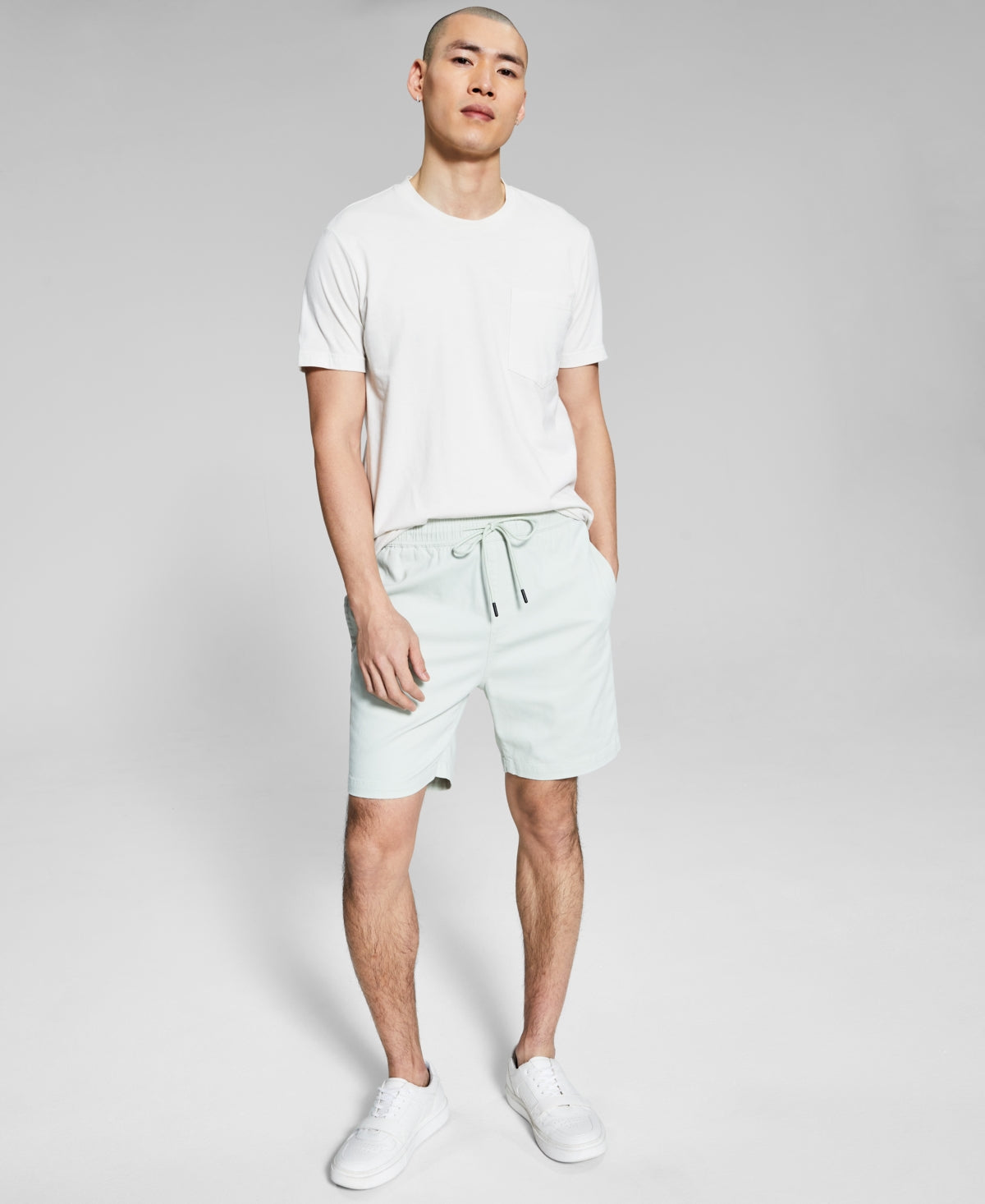 E agora este short masculino de sarja escovada para uso diário, verde, tamanho XX-G