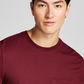 E agora esta camiseta masculina de manga comprida com bolso vermelha
