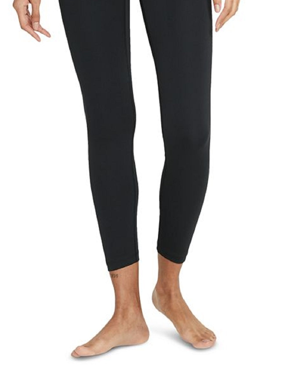 Calça de ioga Nike feminina com acabamento em crochê 7/8 de cintura alta, preta, tamanho pequeno