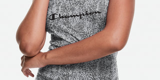 Conjunto de pijama lounge feminino Champion, camisola e shorts, cinza, tamanho médio