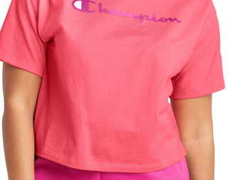 Camiseta curta feminina Champion com logo rosa, tamanho grande