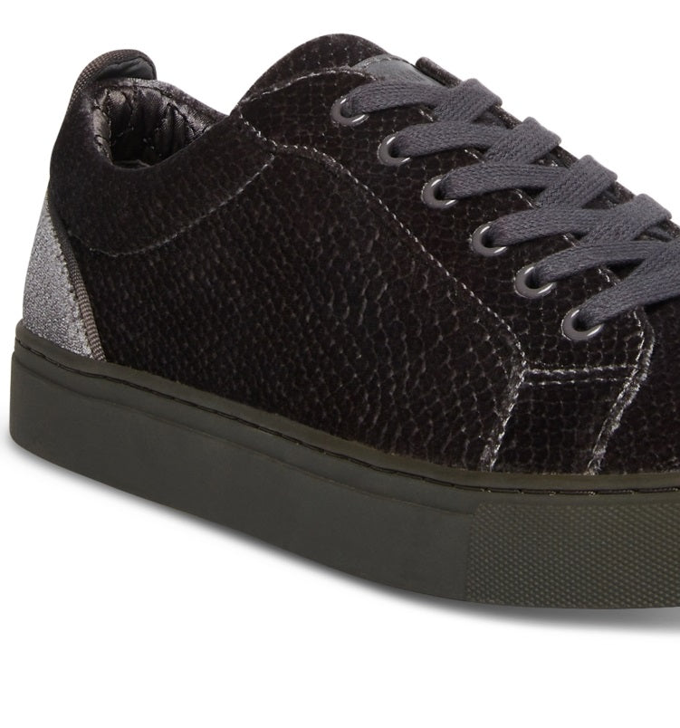 Tênis de cano baixo Steve Madden Yali Velvet masculino, cinza, tamanho 9,5