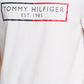 Camiseta Tommy Hilfiger Masculina Modern Essentials Logo Graphic Branca Tamanho Grande
