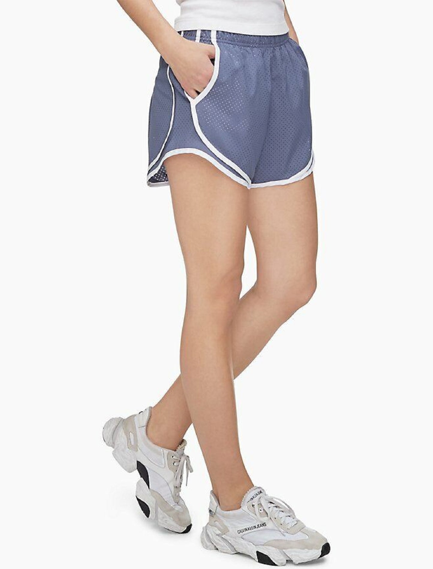 Calvin Klein Shorts Perfurado Feminino Cinza Tamanho X-G