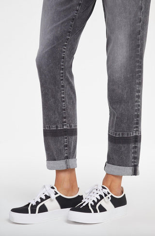 Nydj - Namorada de Margot com calça jeans de punho enrolado