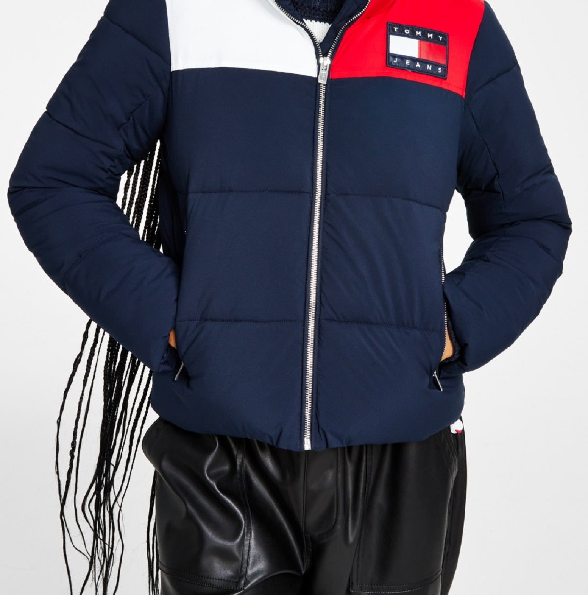Jaqueta acolchoada feminina Tommy Jeans Colorblocked azul tamanho X-G