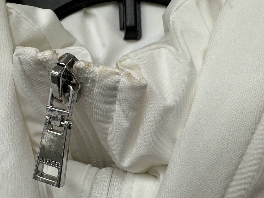 Casaco acolchoado com capuz e acabamento em pele sintética Tommy Hilfiger feminino, branco, tamanho médio