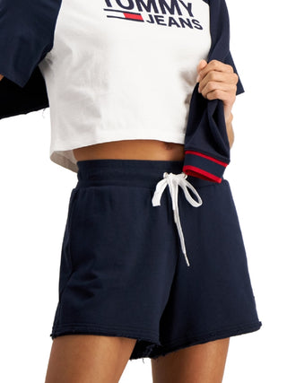 Camiseta Tommy Jeans Feminina Fused Logo Baseball Branca Tamanho Médio