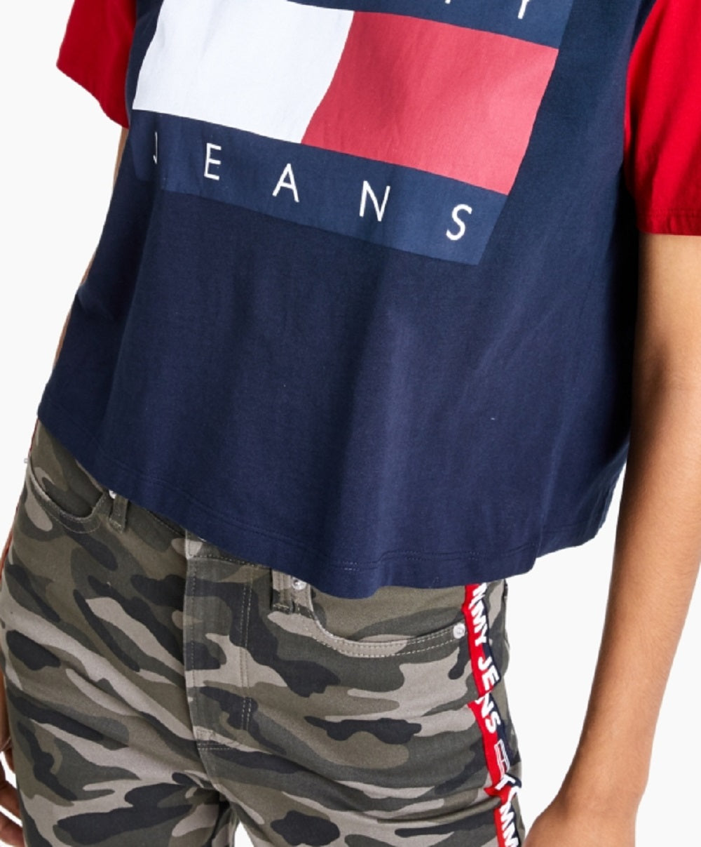 Camiseta Tommy Jeans Feminina Cropped de Algodão Colorblocked com Bandeira Azul Tamanho X-G