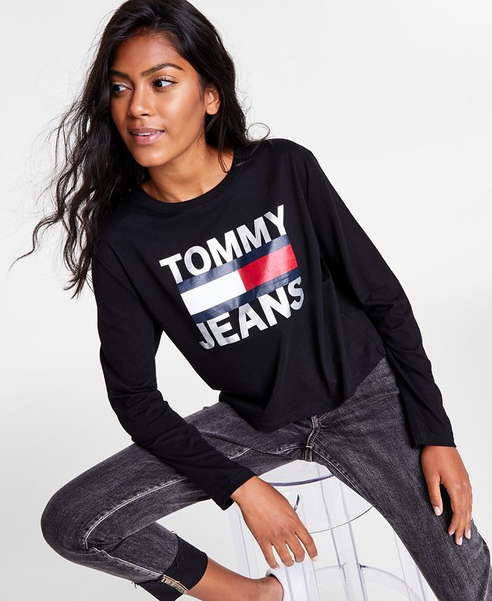 Tommy Jeans Camiseta Feminina de Algodão com Logo Gráfico Preto Tamanho Grande