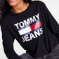 Tommy Jeans Camiseta Feminina de Algodão com Logo Gráfico Preto Tamanho Grande