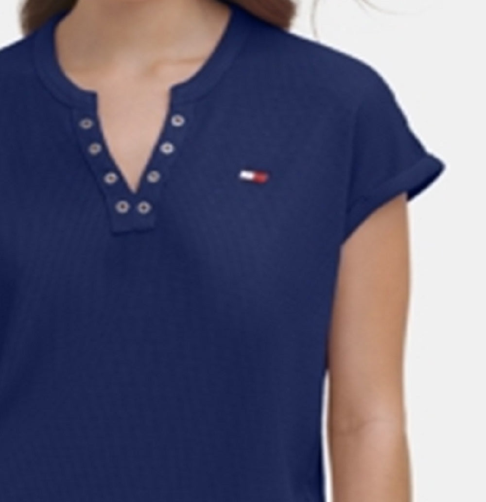 Camiseta Tommy Hilfiger Feminina Manga Curta com Fenda Azul Tamanho P