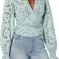 Blusa envolvente feminina GUESS Kamy com ilhós e amarração frontal, verde, tamanho M