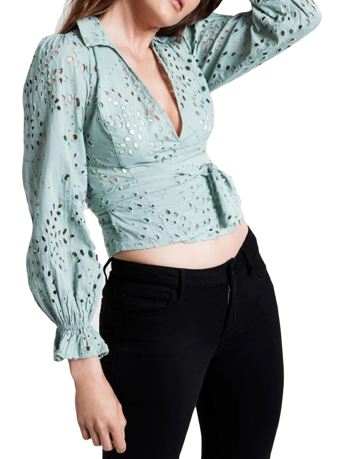 Blusa envolvente Kamy Eyelet GUESS feminina verde tamanho X-G