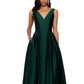 Vestido de baile Betsy &amp; Adam feminino de cetim alto e baixo, verde, tamanho 14