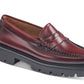 Sapatos baixos GH Bass Whitney Super Lug Sole Loafer femininos, vermelhos, tamanho 9,5