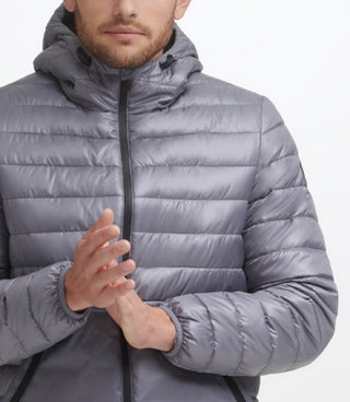 Jaqueta acolchoada masculina Kenneth Cole com forro de sherpa e capuz, tamanho médio, cinza, tamanho pequeno