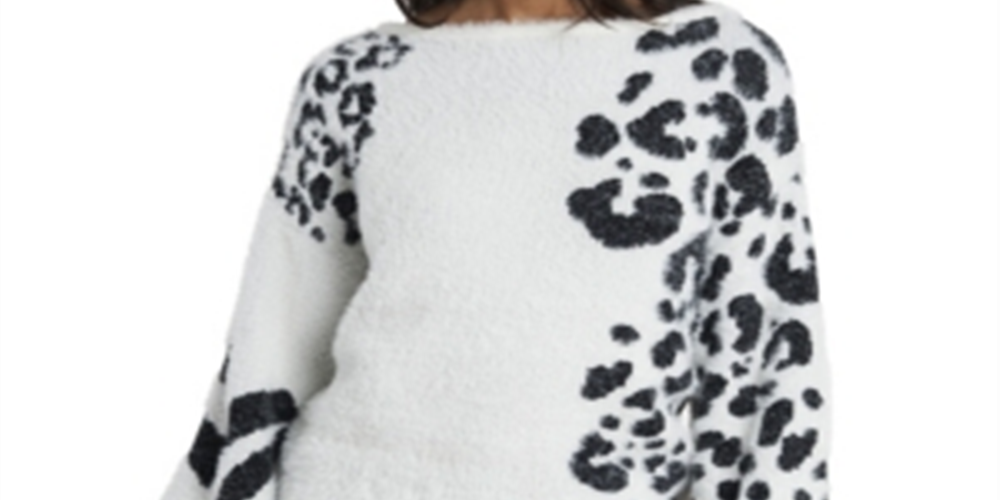 Suéter feminino Vince Camuto com estampa animal e jacquard felpudo, branco, tamanho médio