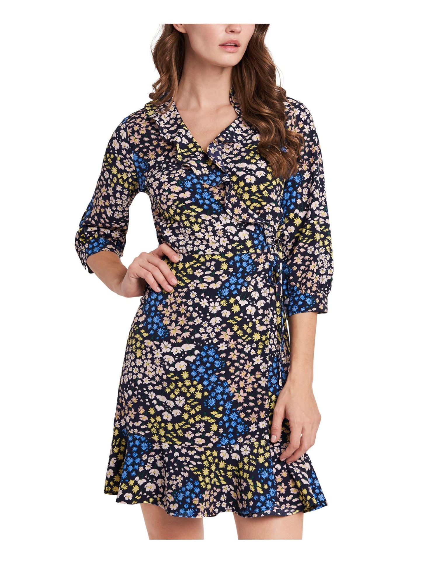 Vestido curto de festa com babados e decote sobrepeliz, floral, manga 3/4, azul, tamanho 6, Riley &amp; Rae