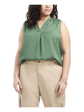 Vince Camuto Blusa plissada sem mangas com decote em V, verde, tamanho 2X