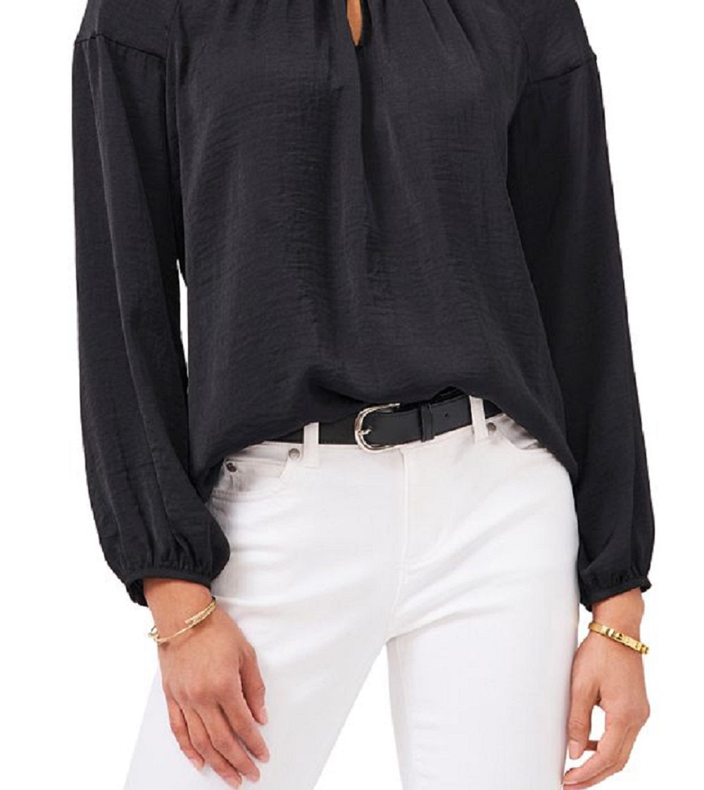 Blusa feminina Vince Camuto de cetim martelado, preta, tamanho X-S