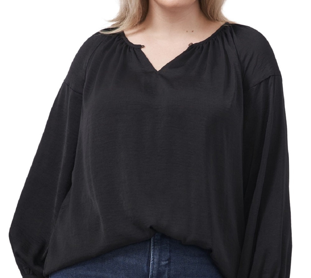Blusa feminina Vince Camuto de cetim com babados e decote em V, preta, tamanho 2X
