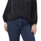Blusa feminina Vince Camuto de cetim com babados e decote em V, preta, tamanho 2X