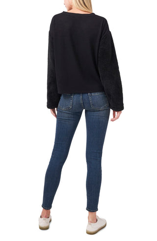 Vince Camuto Blusa de malha feminina com manga de pele sintética, preta, tamanho XX-G