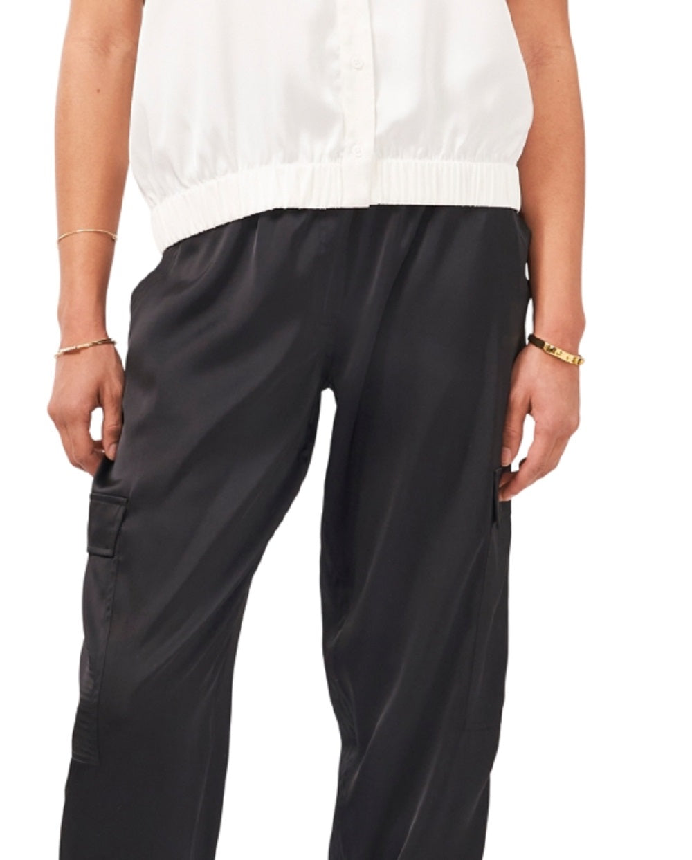 Calça jogger cargo feminina Vince Camuto Luxe Satin preta tamanho X-G