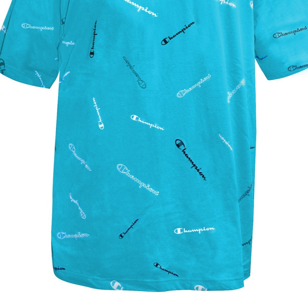 Camiseta Champion Masculina Relaxed Fit Allover com Logotipo Clássico Verde Tamanho XXX-G