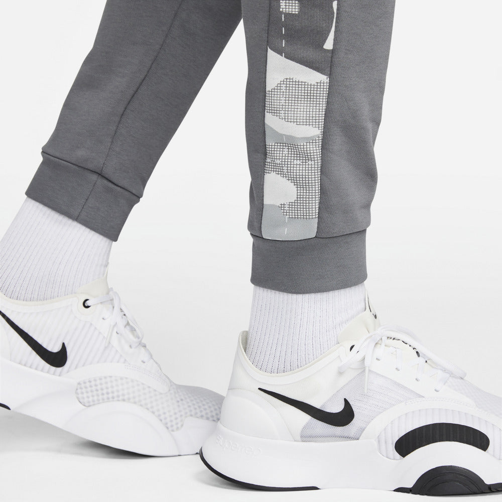 Calça de treino Nike Camo Swoosh masculina, cinza, tamanho médio