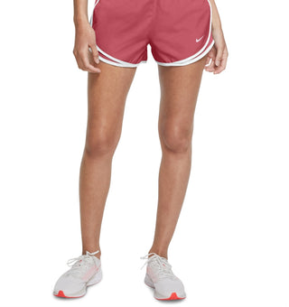 Shorts de corrida Nike Dri Fit Solid Tempo feminino, vermelho, tamanho XS