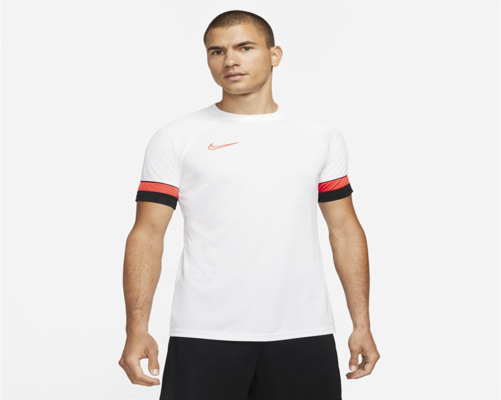 Camiseta Nike Dri Fit Academy Feminina Marrom Tamanho X-G