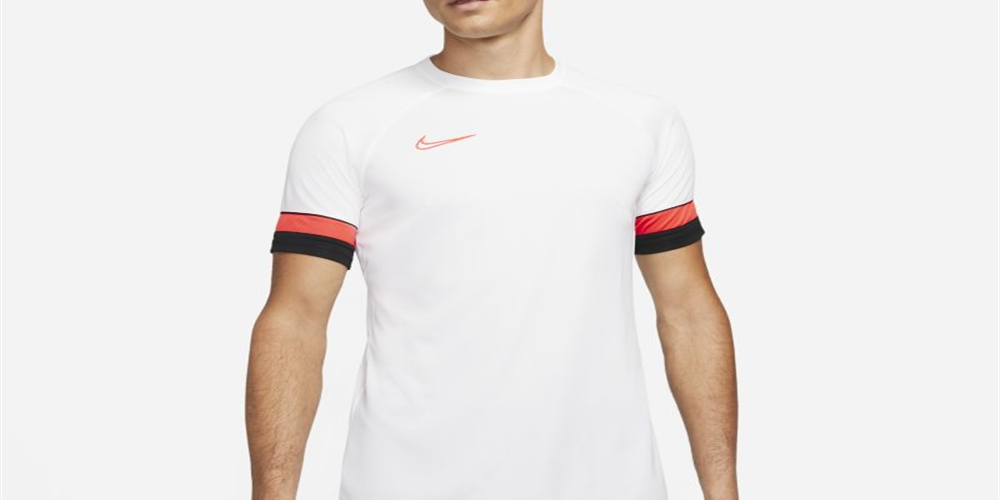 Camiseta Nike Dri Fit Academy Feminina Marrom Tamanho X-G