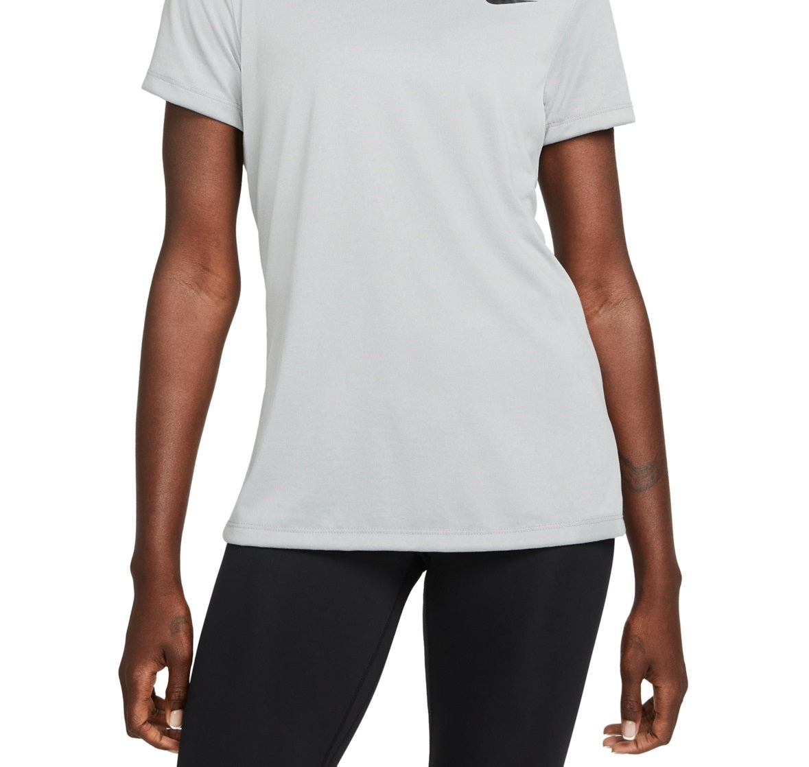 Camiseta Nike Dry Legend Feminina Cinza Tamanho Médio