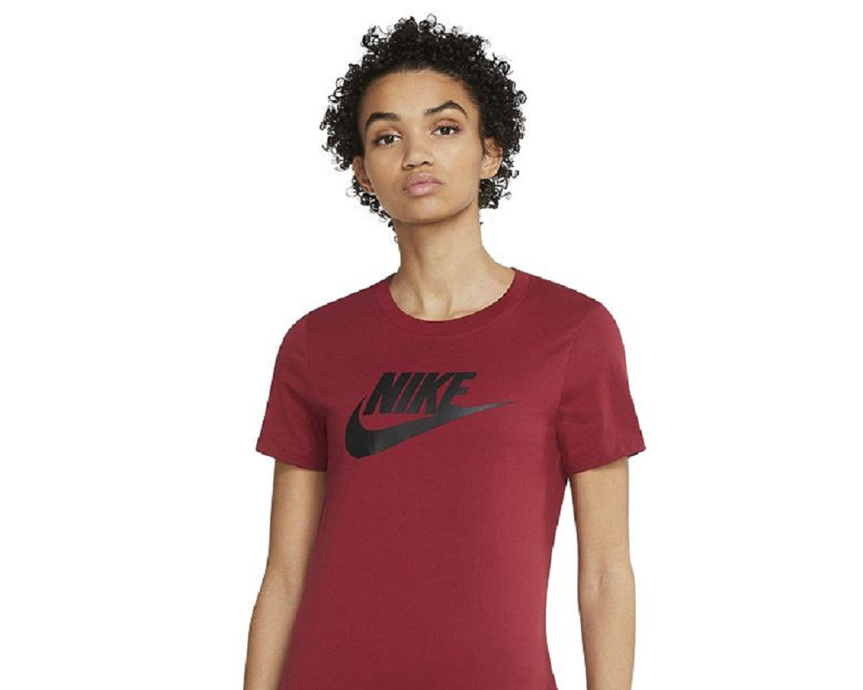 Camiseta Nike Sportswear Feminina de Algodão com Logotipo Vermelho Tamanho Grande
