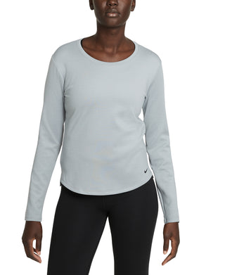 Camisa Nike Therma FIT Manga Longa Feminina Cinza Tamanho P