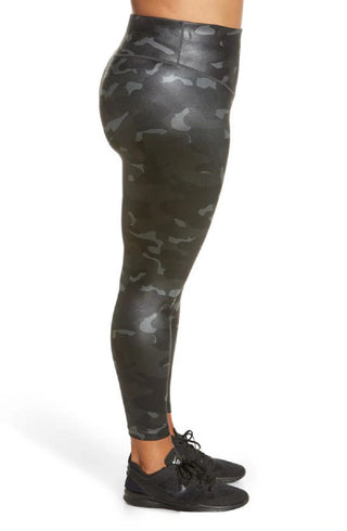 Legging Nike Dri Fit Camo Feminina Cinza Tamanho 2X
