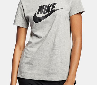 Camiseta Nike Sportswear Feminina de Algodão com Logotipo Cinza Tamanho P