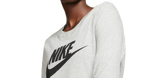 Camiseta Nike Sportswear Essential Cotton Logo Feminina Verde Tamanho XL