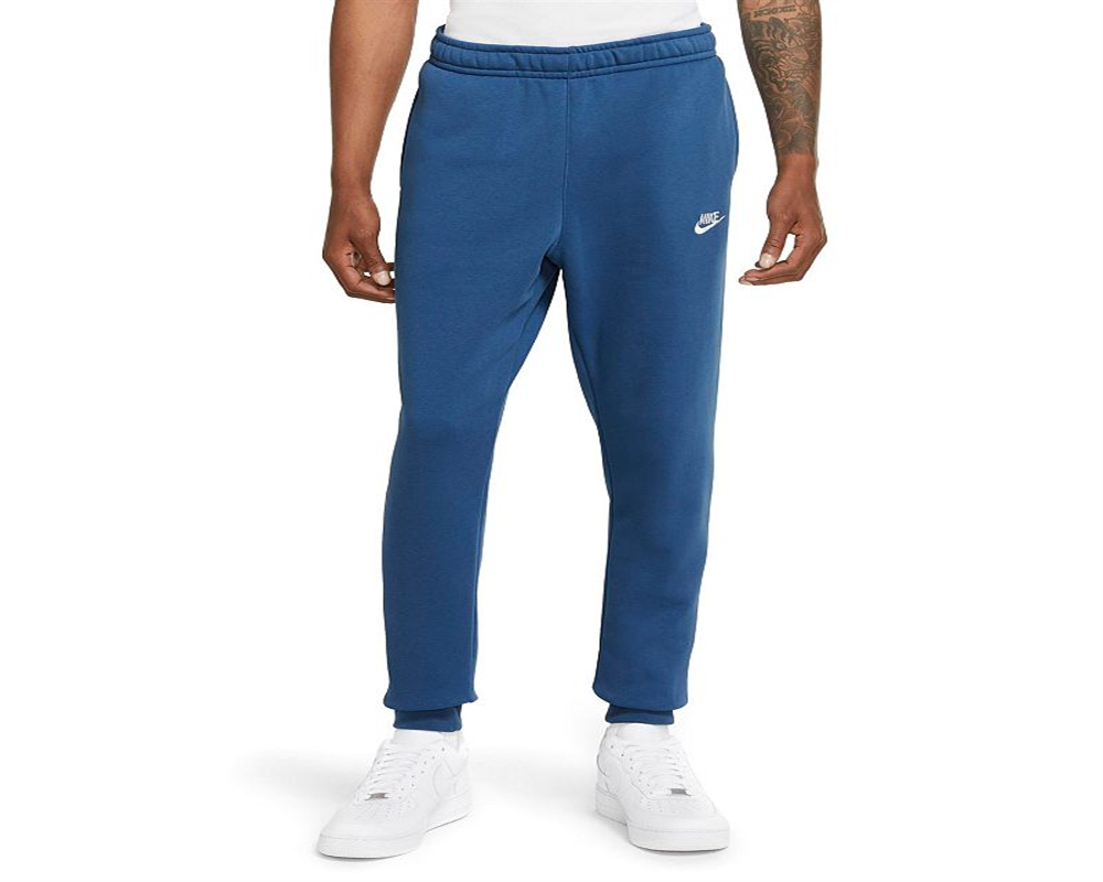 Calça de moletom Nike Sportswear Club Pocket Fleece Masculina em Azul Marina Escuro/Branco, Tamanho Médio