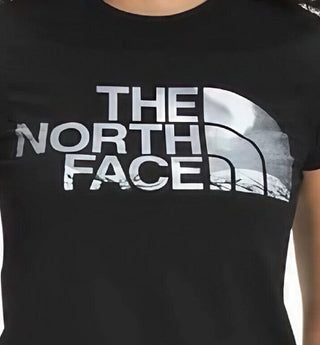 Camiseta gráfica The North Face Recycled Expedition feminina, preta, tamanho X-S
