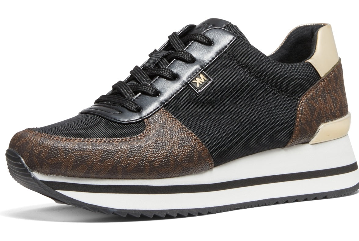 Tênis feminino Michael Kors com cadarço metálico em tecido marrom, tamanho 6