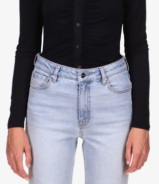 Blusa feminina Sanctuary Dreamgirl com botões, preta, tamanho grande