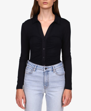 Blusa feminina Sanctuary Dreamgirl com botões, preta, tamanho extragrande