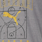 Camiseta Puma Masculina Basketball Court Graphic Manga Curta Gola Redonda Cinza Tamanho XXG